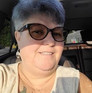 Meet your Posher, Billie